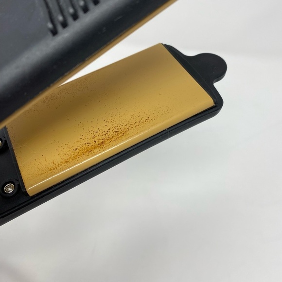 Helen of Troy Ceramic Hair Styling Tool - Black - Picture 4 of 6